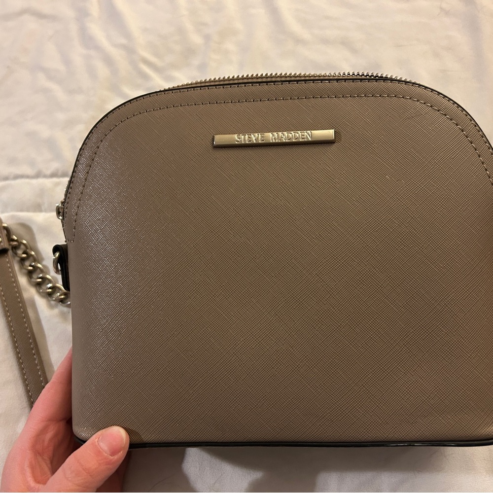 Steve Madden Tan Crossbody Bag